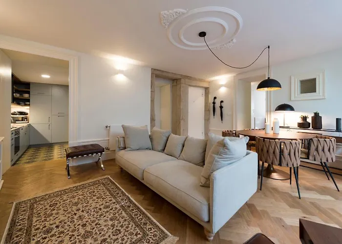 Classy & Stylish Duplex