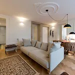 Classy & Stylish Duplex